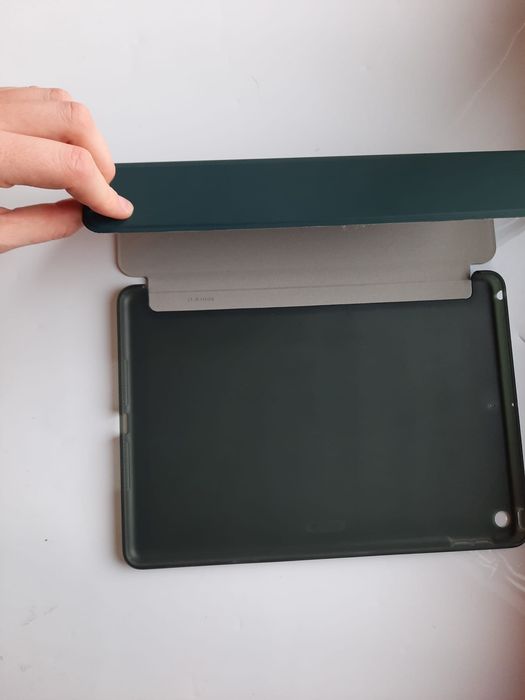 Etui ESR dla Ipad 10.2, 7/8/9 generacja