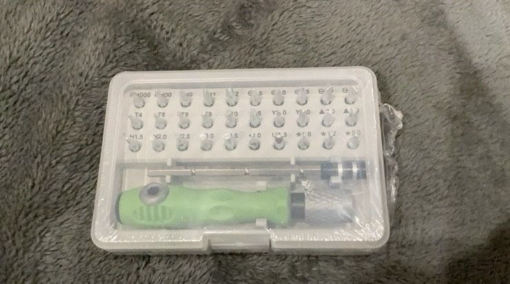 Набор мікро біт 32 в 1 прецензійна часовая отвертка