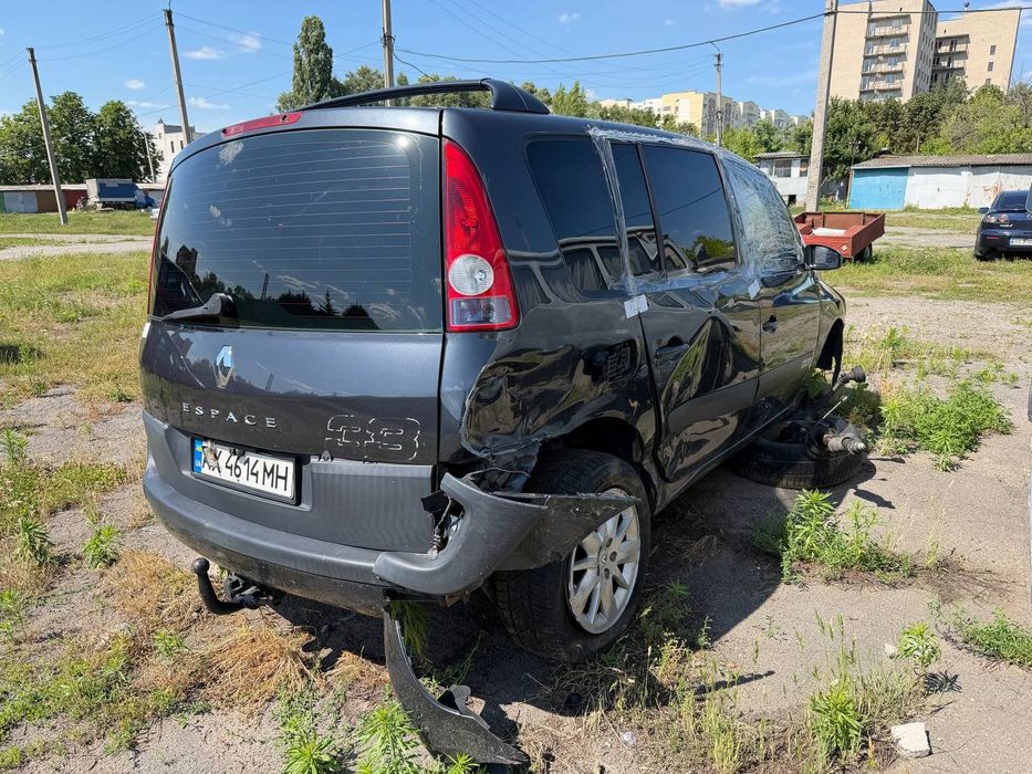 Рено Espace под востоновление