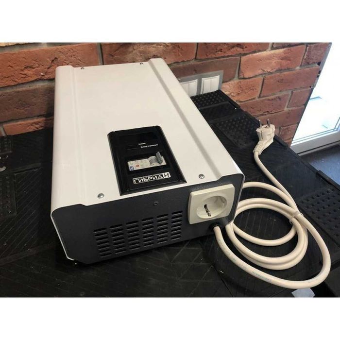 Стабілізатор напруги Елєкс Гібрид У 9-1/25 V2.0 на 5,5 кВт, 110-325 В