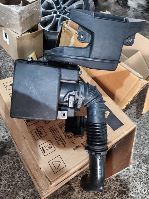 Корпус повітряного фільтра,повітрозабірник Мазда СХ5 КЕ,Mazda CX5 KE