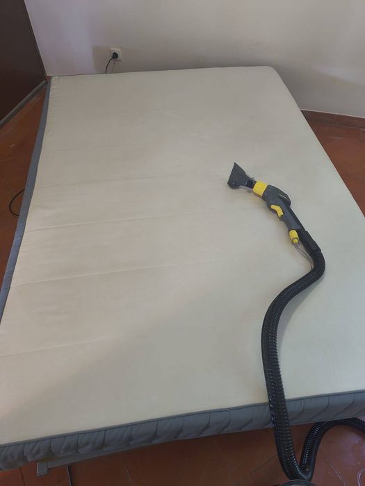 Limpeza de sofás colchões