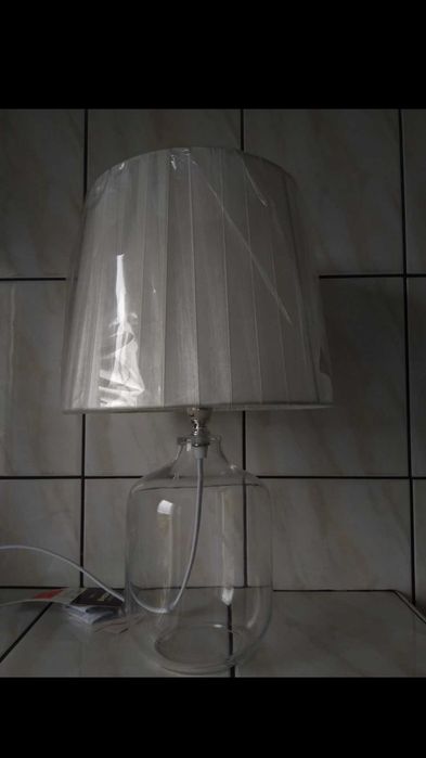 szklana lampa lampka nocna glamour