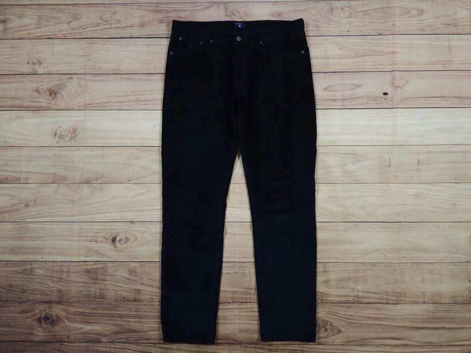 GANT Spodnie Sztruksowe Slim Straight Męskie Granatowe r. 35/34