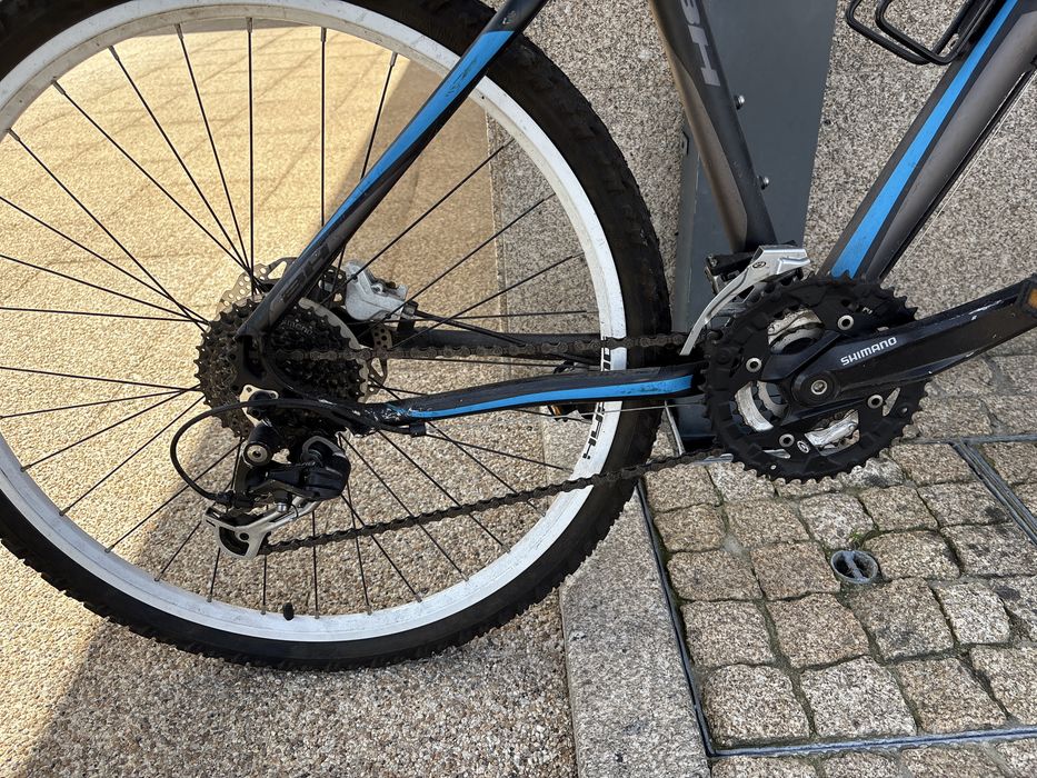 Bicicleta BTT  BH