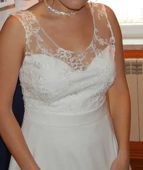 Sukienka na kazda okazje rozmiar 36/38 wysylka. Kolor ecru