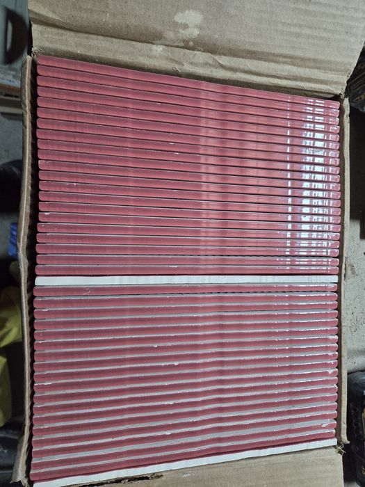 Nowe płytki glazura, postarzane. Kolor łosoś