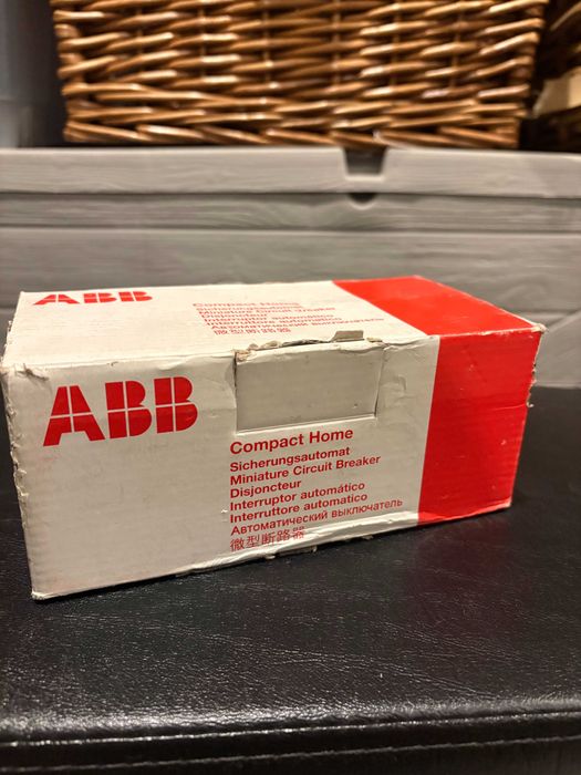 Caixa 10 unidades Disjuntores ABB de 16a