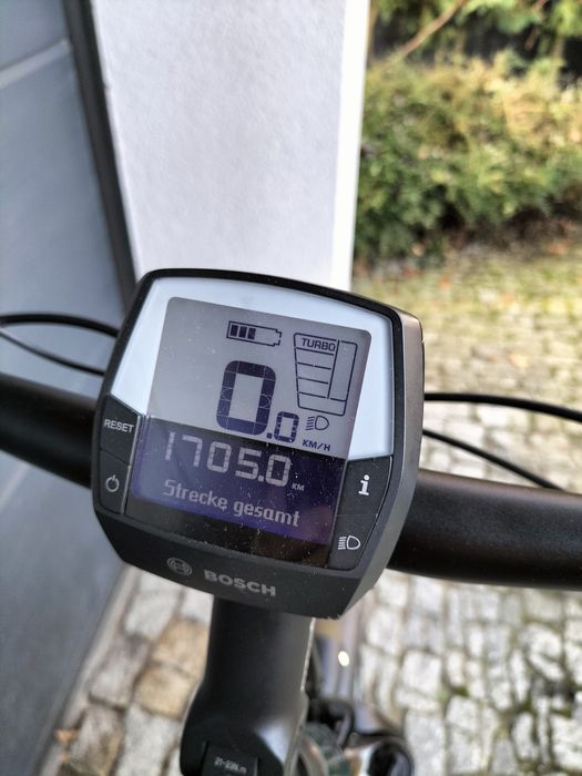 Rower elektryczny Velodevile Bosch 2023 rok rezerwacja