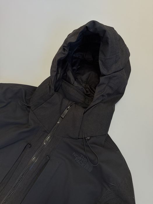 Куртка The North Face  Chakal Insulated JacketHyvent   Size M Dc Bogne