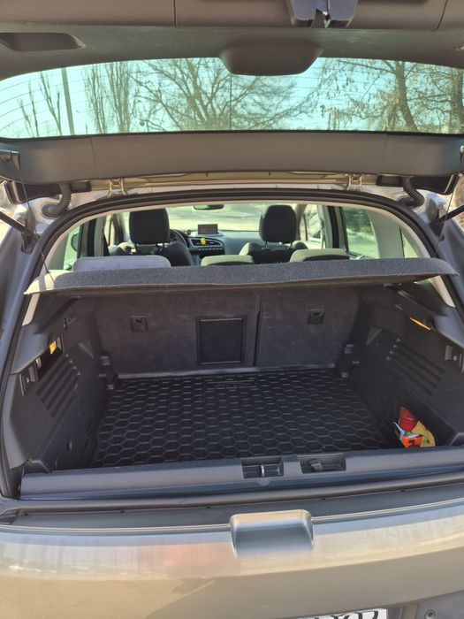 Продаю Peugeot 3008 2.0HDi, 2012  АКПП Aisin