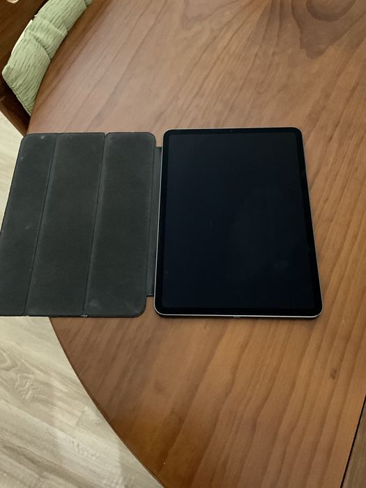 Ipad 11 pro usado em muito bom estado
