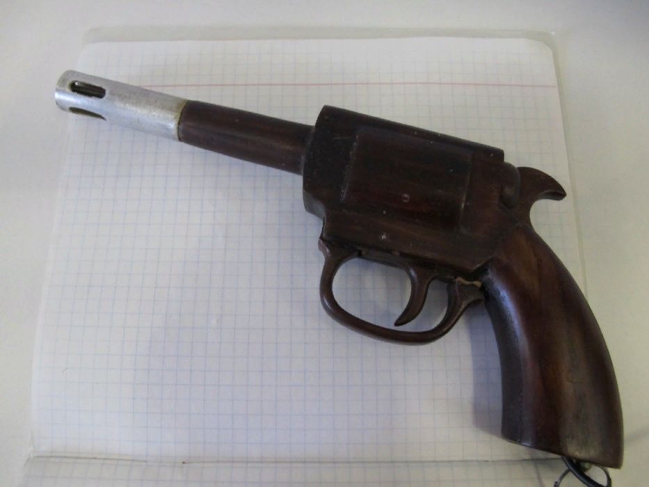 Электро зажигалка  рабочая / Дерево / ручная работа по дереву.