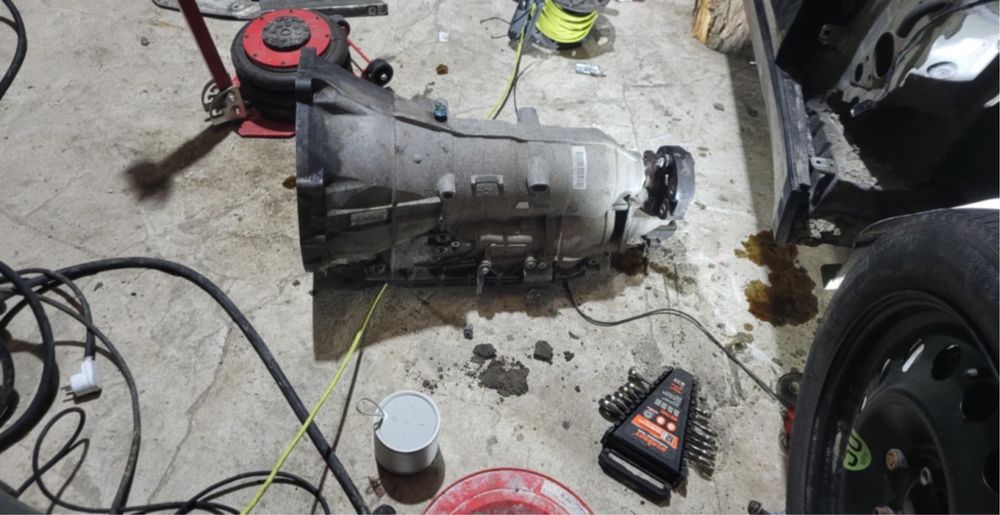 Sprzedam skrzynie biegow bmw e60 520d automat 2009r