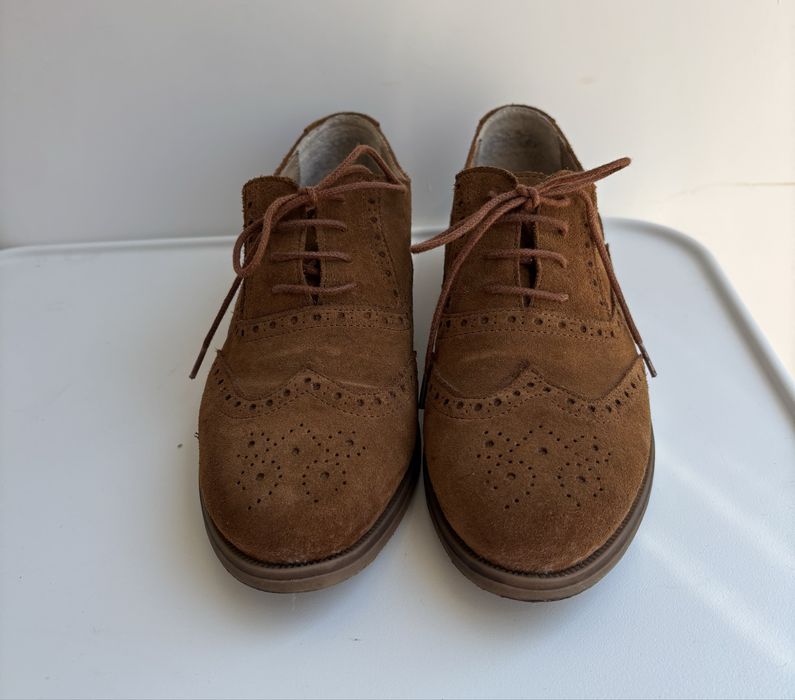 Sapatos de camurça com atacadores - Ginova