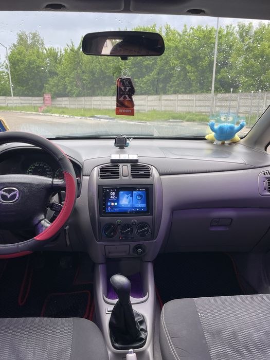 Mazda Premacy 2001р