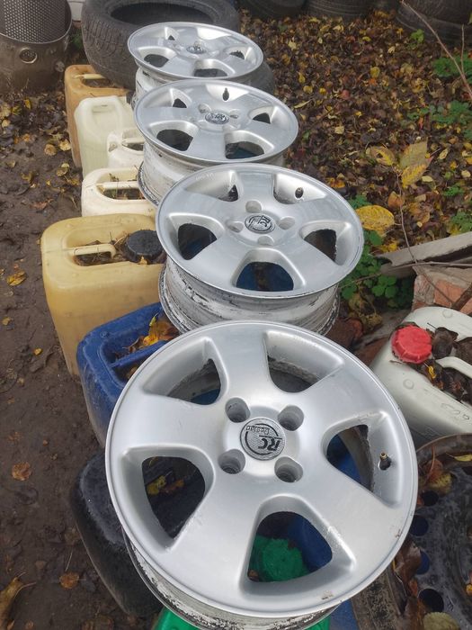 Диски для Пежо-Сітроен R15/4*108/6.5J/ET-25/DIA 65.1mm; з Данії