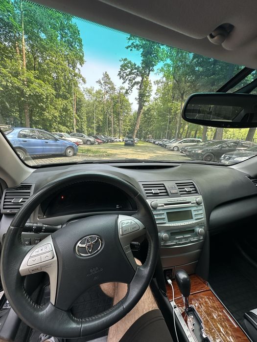 Продам Toyota Camry 40