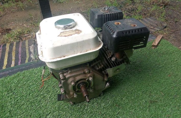 Motor.  gasolina