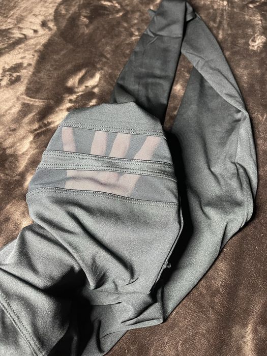 Ласини розмір М( дуже маломірять, підійде на S)