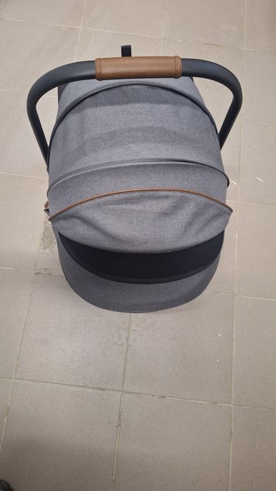 Fotelik samochodowy Jolie isofix