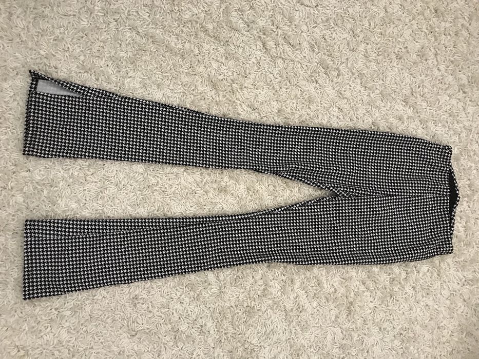 Класні штани кльош з стильним розрізом