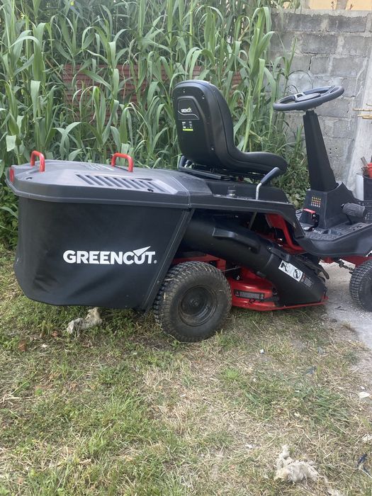Vendo tractor corta relva com 4 meses