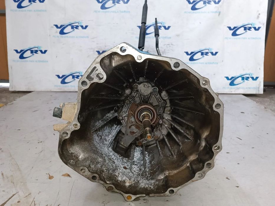 Caixa de Velocidades Nissan Navarra D22 2.5di