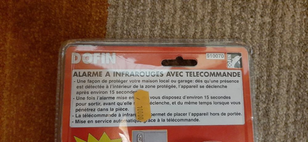 Alarme e sensor de movimentos com comando