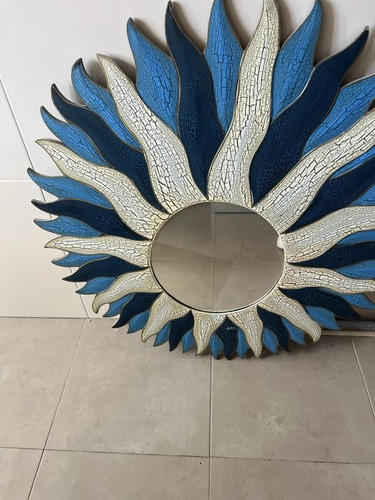 Espelho sol em madeira