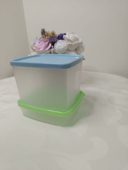 2 Refrigeradoras quadradas da Tupperware 800ml + 250ml