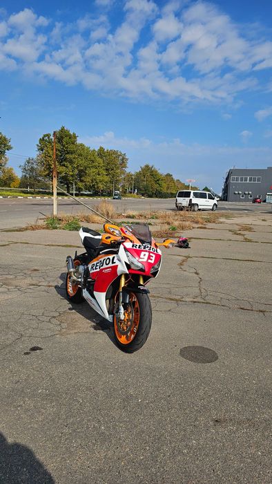 Honda cbr 1000 rr