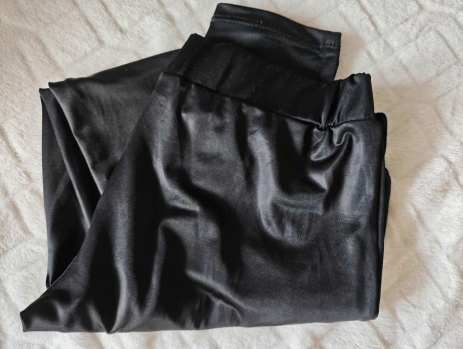 Legginsy czarne r.S