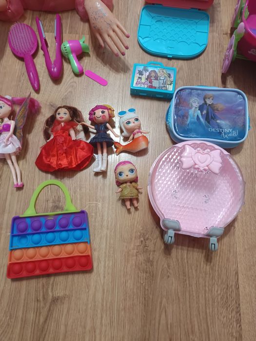 Іграшки для дівчинки , лялька маникен