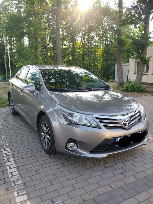 Sprzedam samochód Toyota Avensis