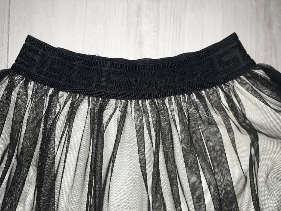 Чудова пишна спідниця