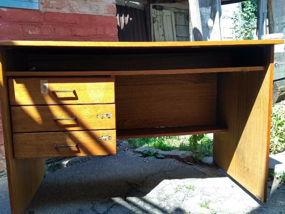 стол письменный бу