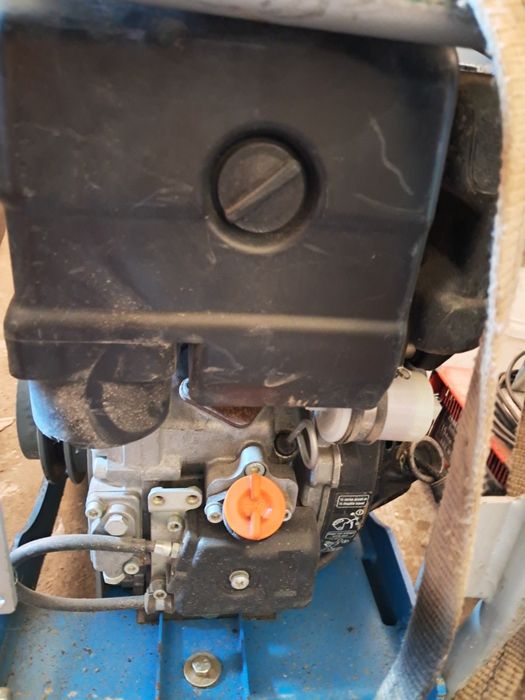 Silnik Lomborghini 15 LD 225