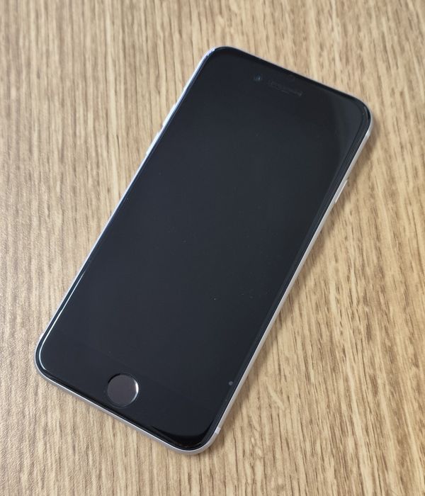 iPhone SE 2020 64Gb