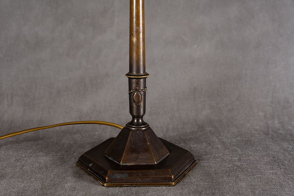 Stara mosiężna lampa gabinetowa / biurkowa, lata 40.–50. XX w.