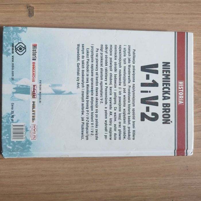 Niemiecka broń V1` i V2 Ł. Piechocki