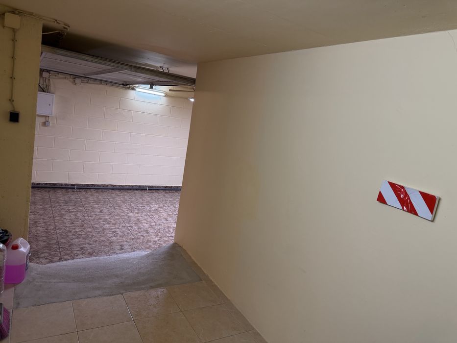 Garagem com portao eletrico 24m2