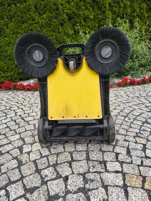 Zamiatarka Karcher S4 i inne.