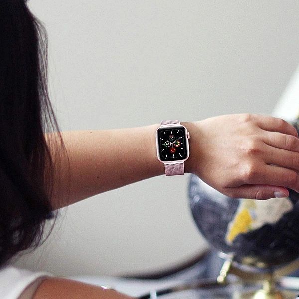 Pasek magnetyczny bransoleta do Apple Watch 2 / 3 / 4 / 5 / 6 / SE (42