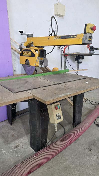 Serra Radial DeWalt 729