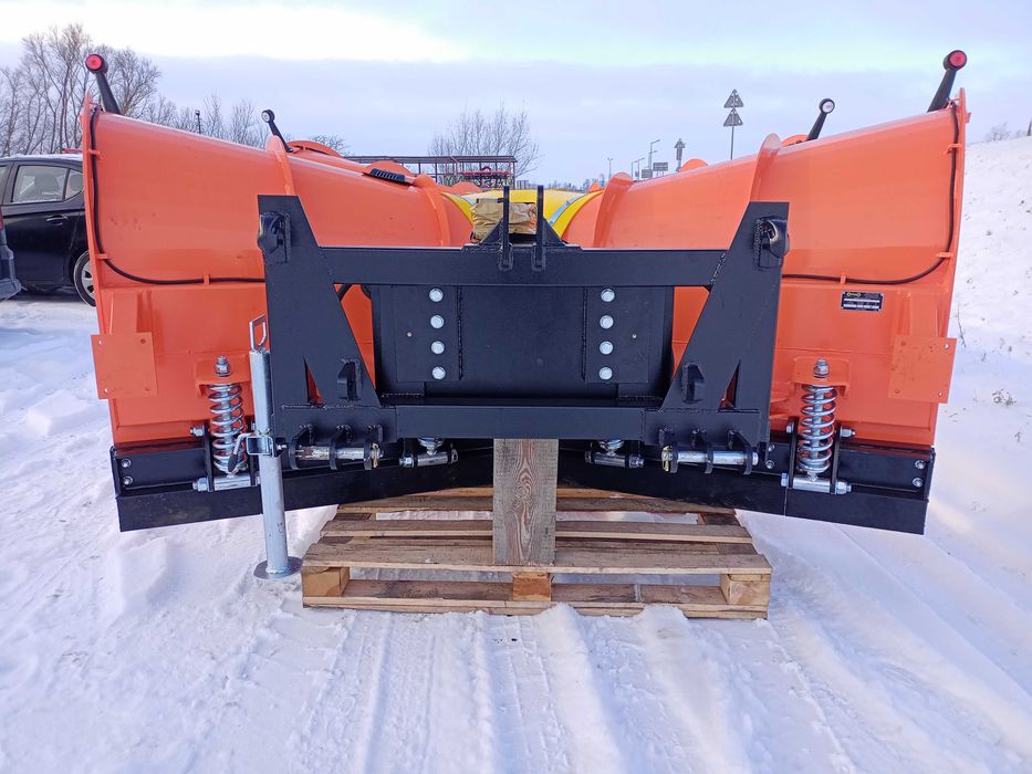 Ciężki pług strzałkowy mocny ATMP model2 drogowy 2,4 - 3,3m