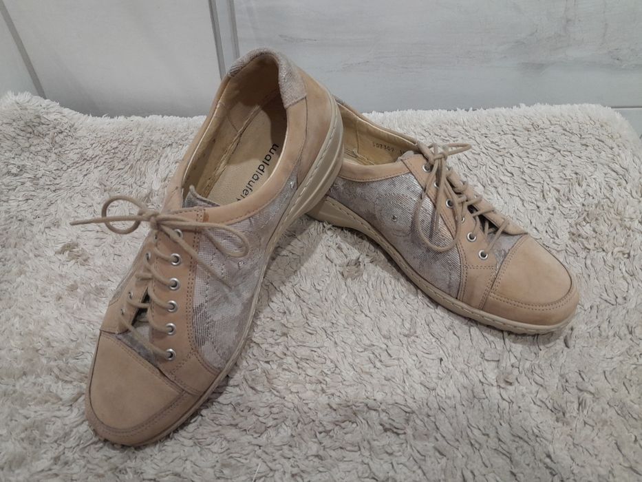 Buty skórzane korekcyjne wyrównujące długość kończyn  roz.39,5