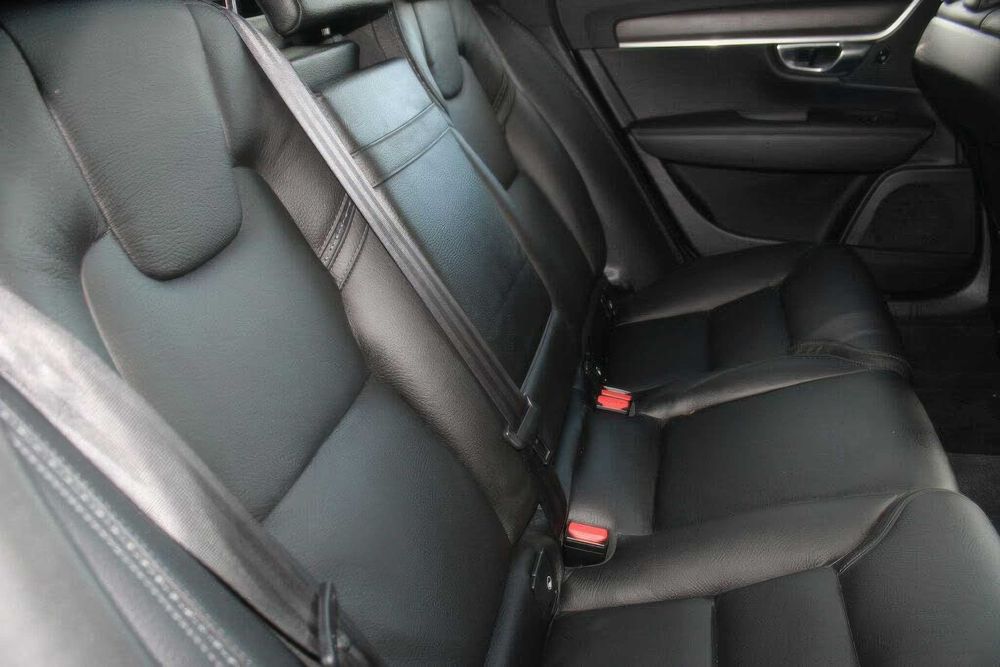 Volvo V90 Cross Country T6      2019