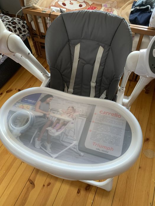 Стілець для годування та заколісування