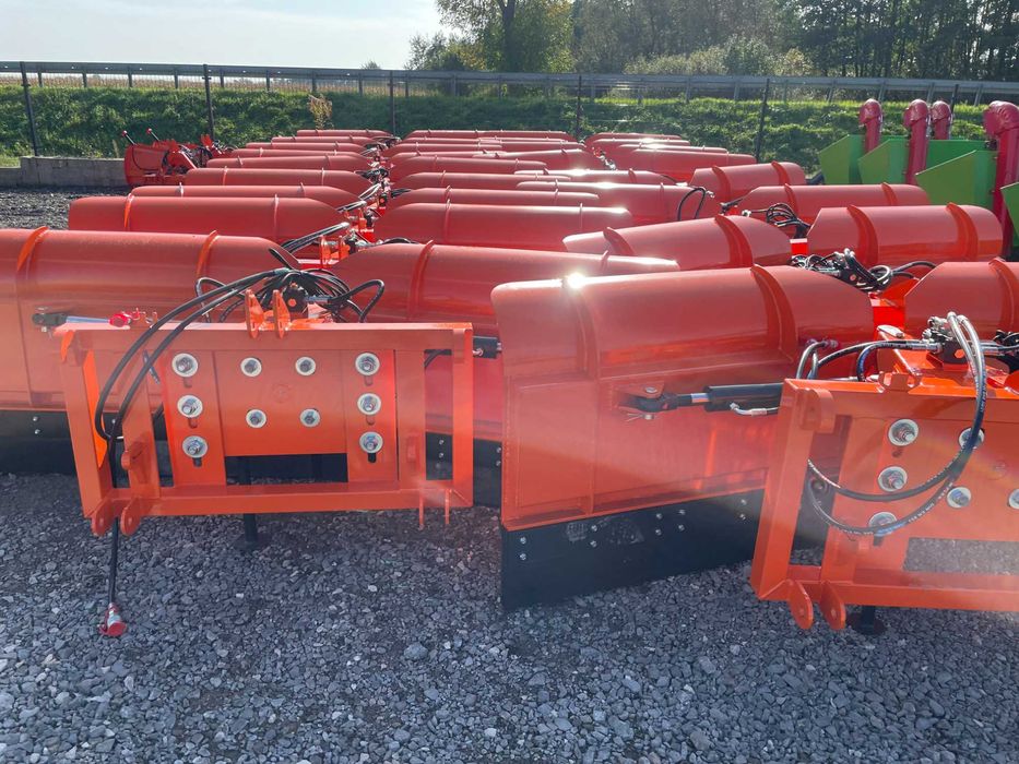 NOWY Duży pług do śniegu do tura tuza strzałka Metal Technik Dostawa